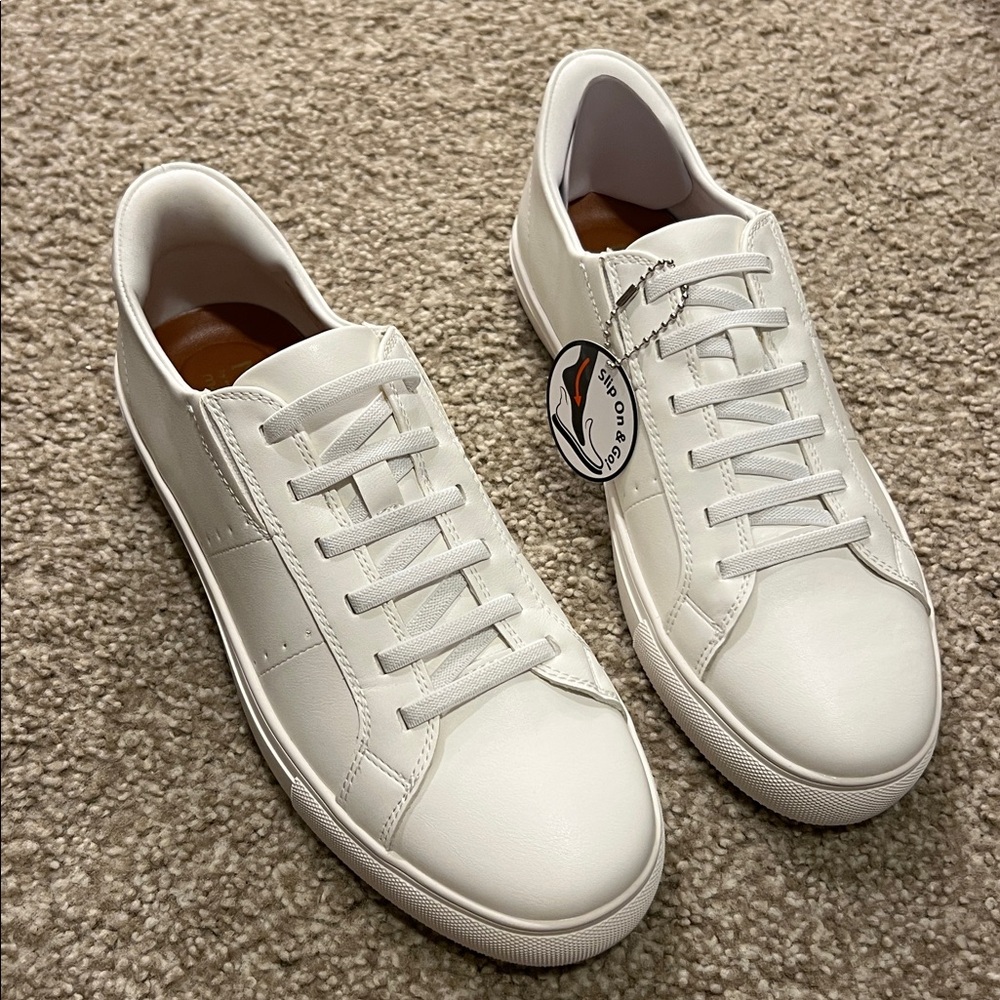 Marc Joseph New York Geneva Hands-Free Sneaker (Women)
 
WHITE NAPA size 9M